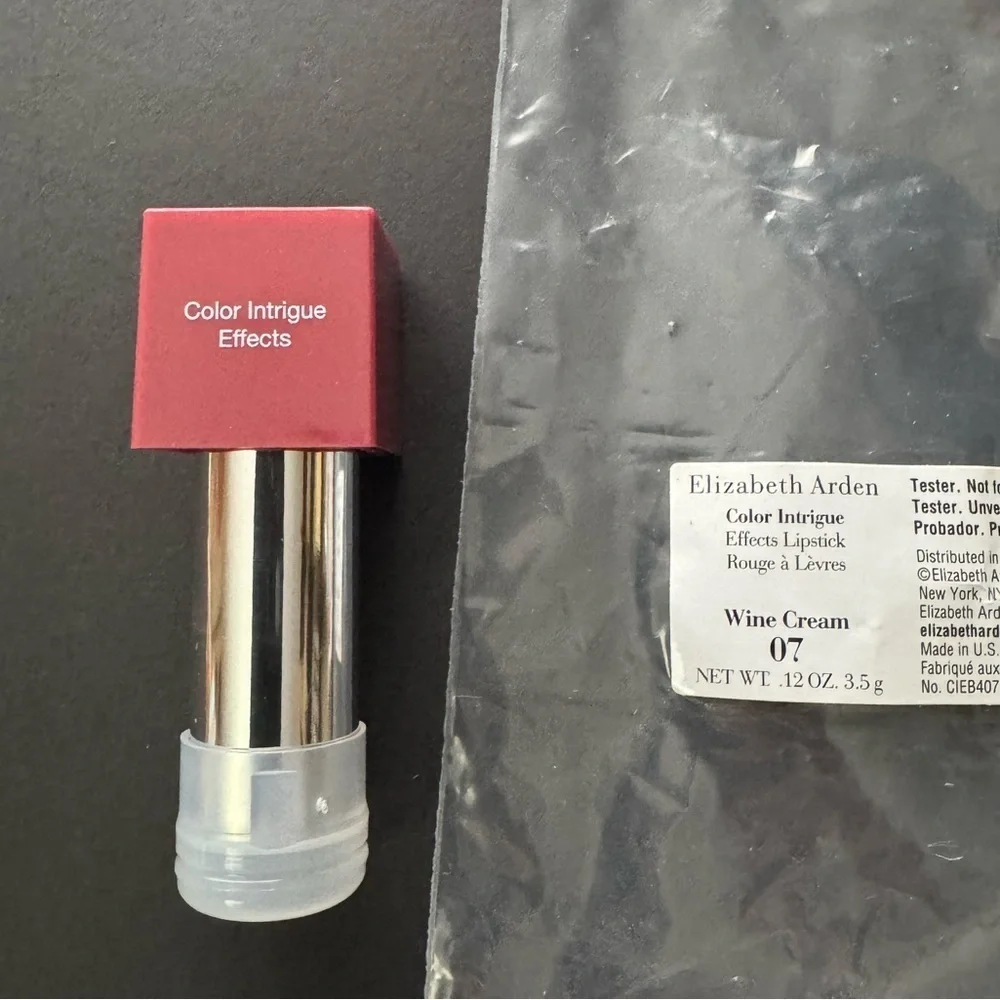 Elizabeth Arden Color Intrigue Effects Lipstick In Wine Cream 07